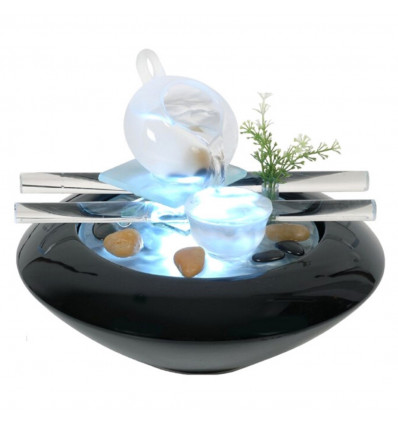 Interior fountain "Cristal Line Tea Time" in glass and ceramics